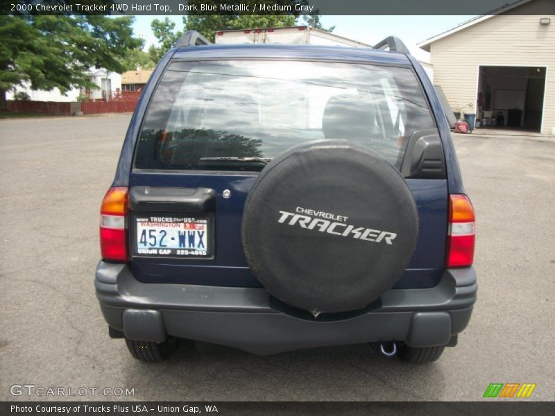 Dark Blue Metallic / Medium Gray 2000 Chevrolet Tracker 4WD Hard Top