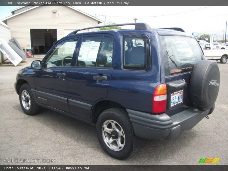 Dark Blue Metallic / Medium Gray 2000 Chevrolet Tracker 4WD Hard Top