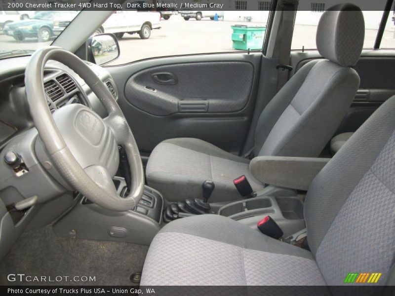 Dark Blue Metallic / Medium Gray 2000 Chevrolet Tracker 4WD Hard Top