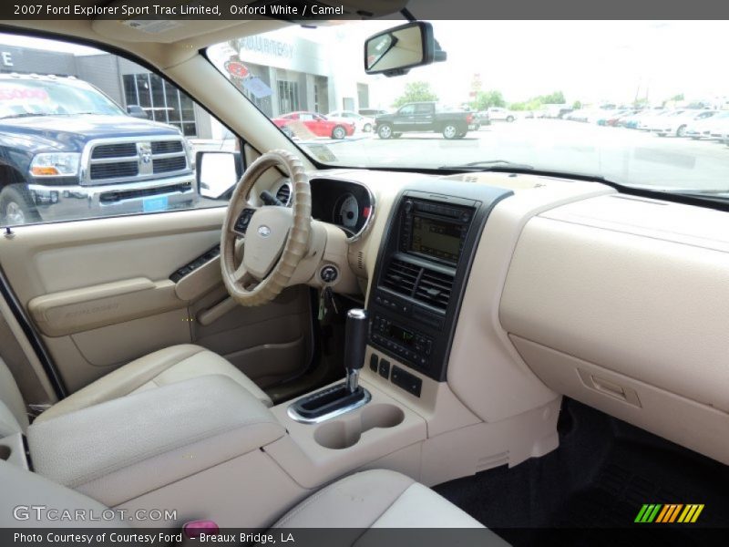 Oxford White / Camel 2007 Ford Explorer Sport Trac Limited