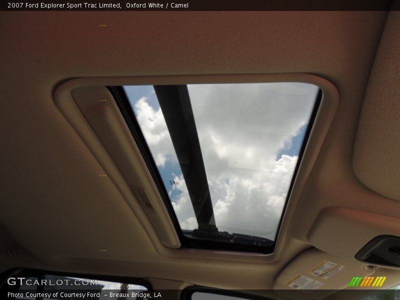 Oxford White / Camel 2007 Ford Explorer Sport Trac Limited