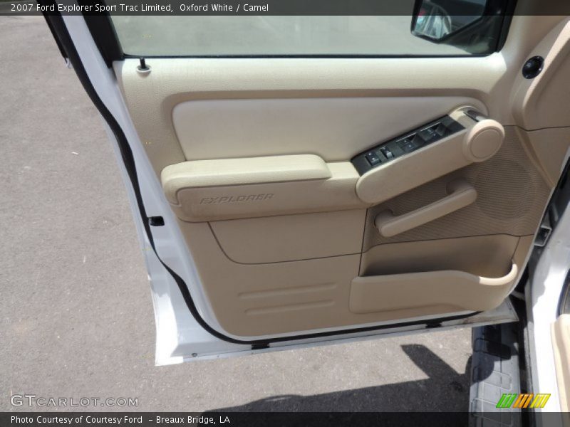 Oxford White / Camel 2007 Ford Explorer Sport Trac Limited