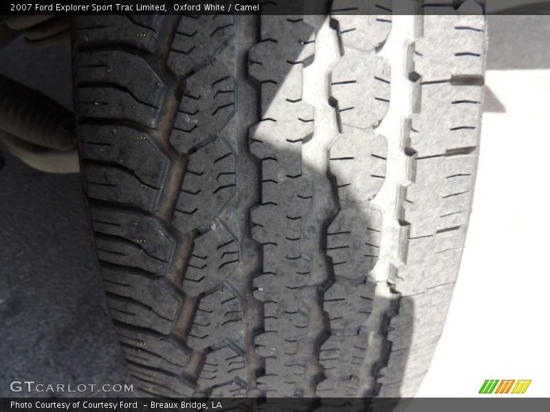 Oxford White / Camel 2007 Ford Explorer Sport Trac Limited