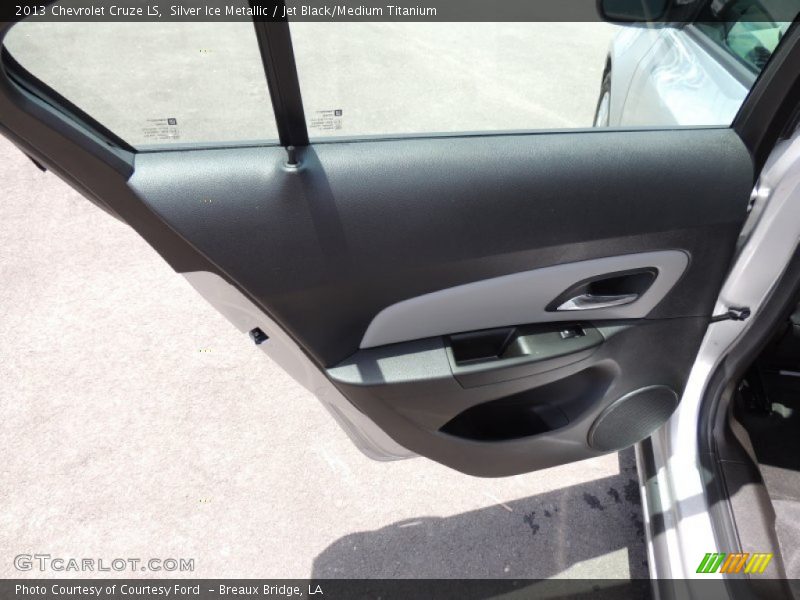 Silver Ice Metallic / Jet Black/Medium Titanium 2013 Chevrolet Cruze LS