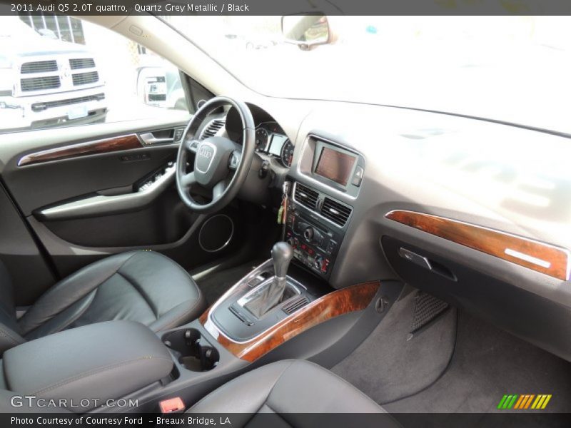 Quartz Grey Metallic / Black 2011 Audi Q5 2.0T quattro