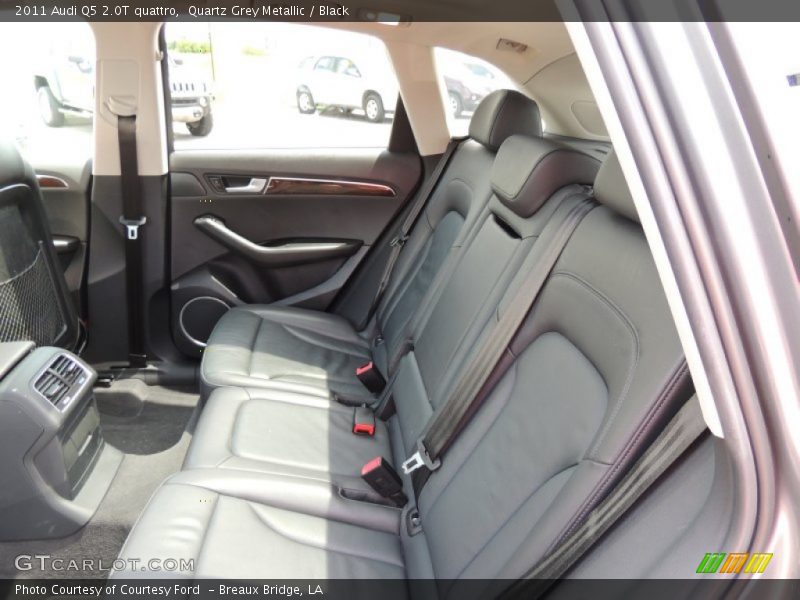 Quartz Grey Metallic / Black 2011 Audi Q5 2.0T quattro