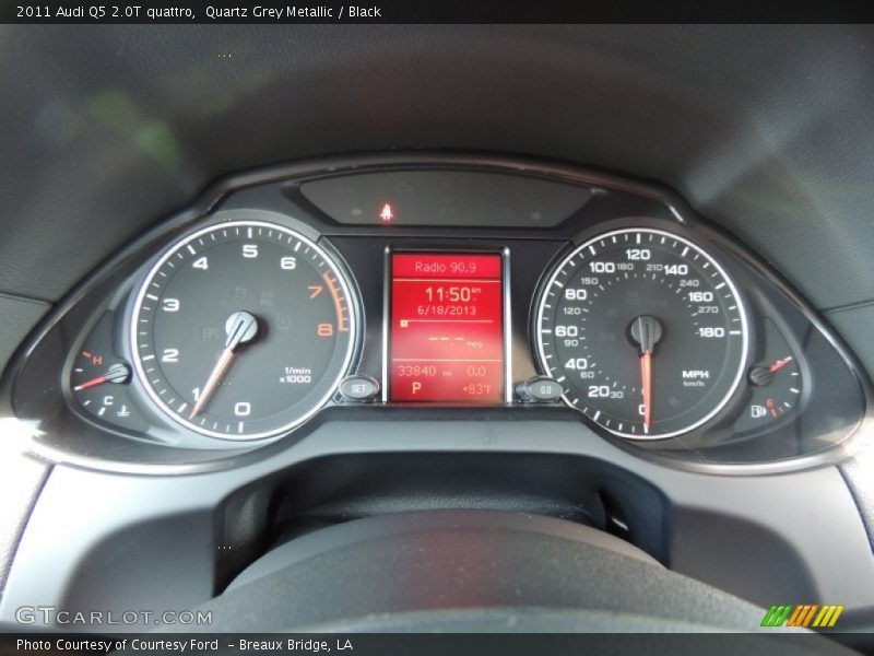 Quartz Grey Metallic / Black 2011 Audi Q5 2.0T quattro