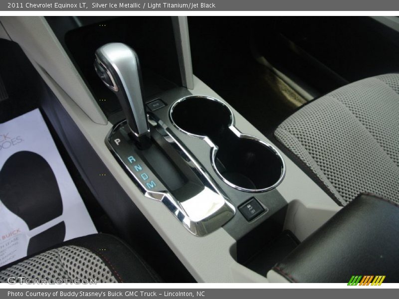 Silver Ice Metallic / Light Titanium/Jet Black 2011 Chevrolet Equinox LT