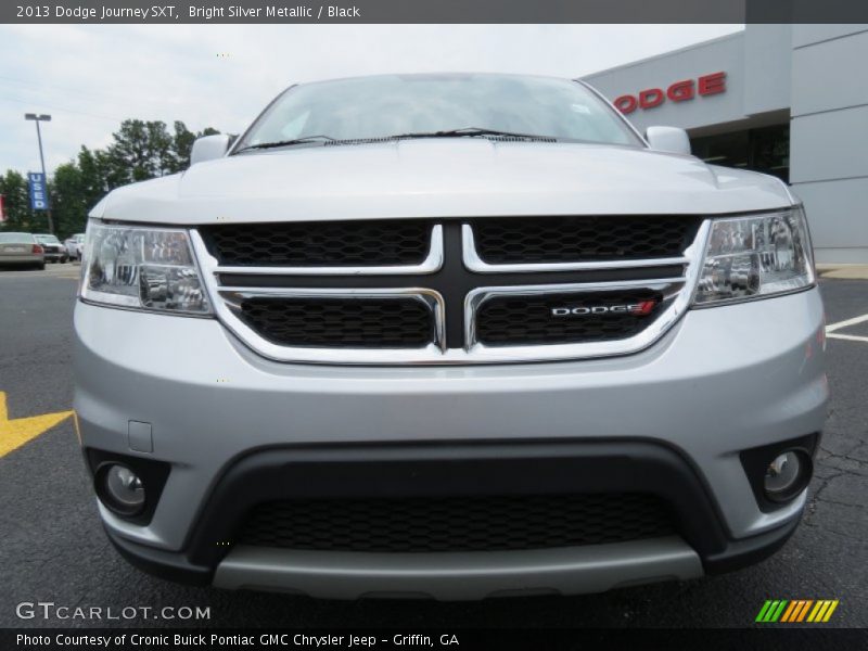 Bright Silver Metallic / Black 2013 Dodge Journey SXT
