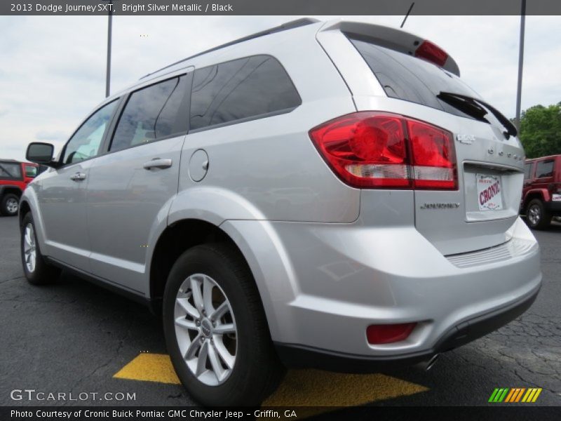 Bright Silver Metallic / Black 2013 Dodge Journey SXT