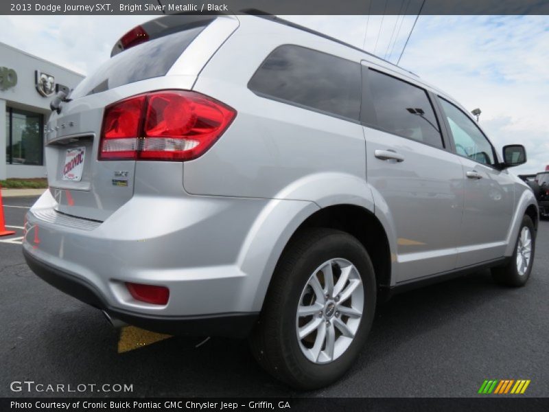 Bright Silver Metallic / Black 2013 Dodge Journey SXT