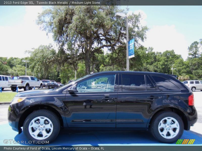 Tuxedo Black Metallic / Medium Light Stone 2013 Ford Edge SEL