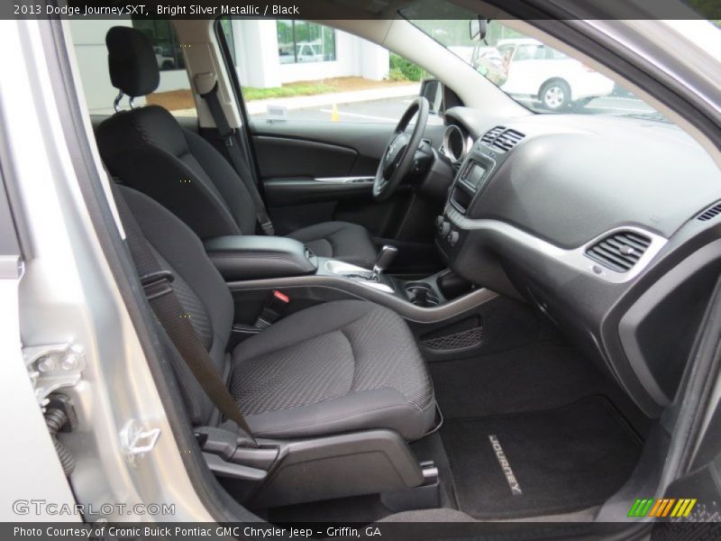Bright Silver Metallic / Black 2013 Dodge Journey SXT