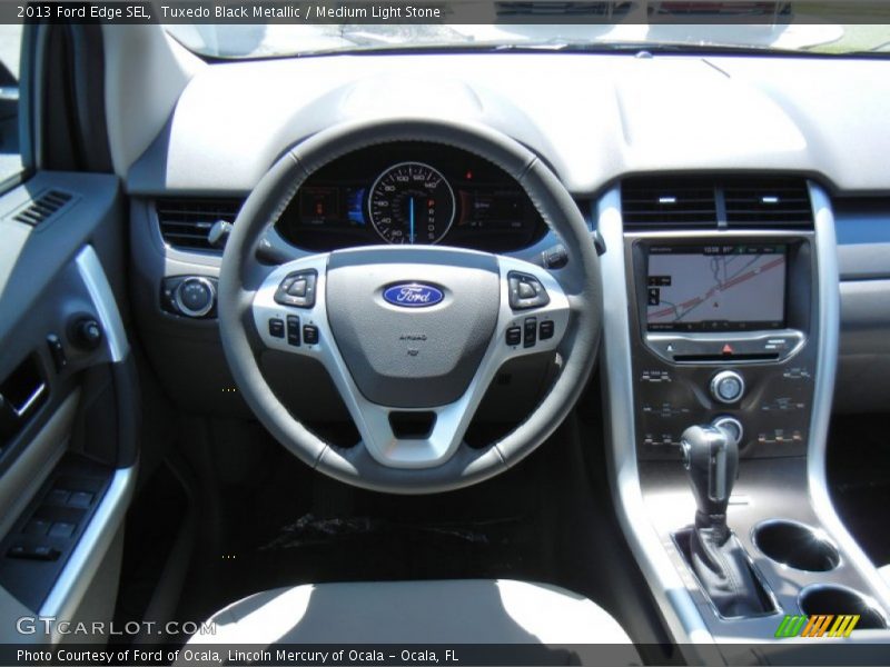 Tuxedo Black Metallic / Medium Light Stone 2013 Ford Edge SEL