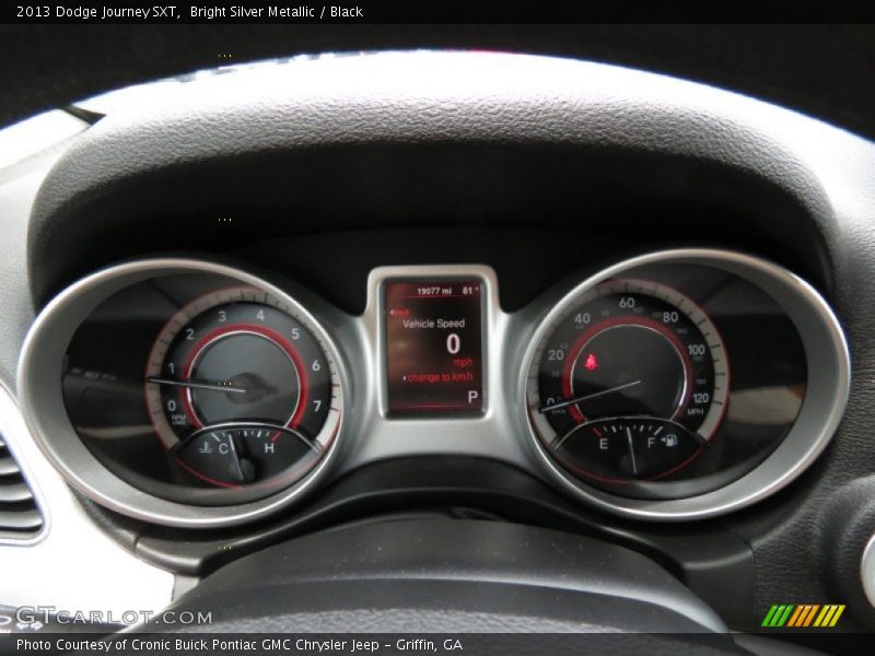 Bright Silver Metallic / Black 2013 Dodge Journey SXT