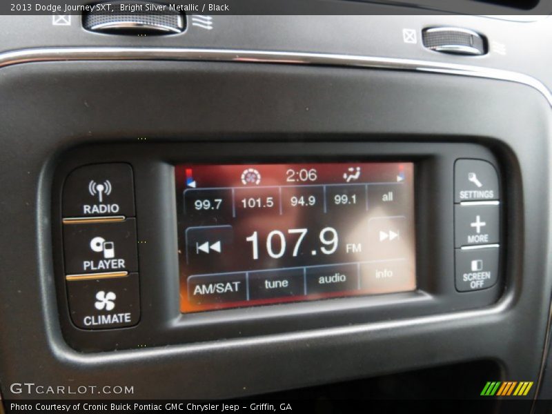 Bright Silver Metallic / Black 2013 Dodge Journey SXT