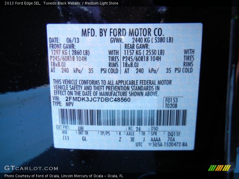 Tuxedo Black Metallic / Medium Light Stone 2013 Ford Edge SEL
