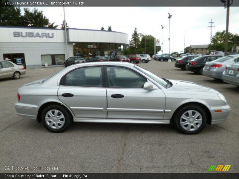 Bright Silver / Black 2005 Hyundai Sonata GL