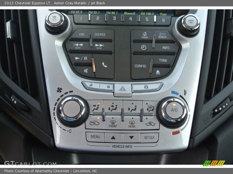 Ashen Gray Metallic / Jet Black 2013 Chevrolet Equinox LT