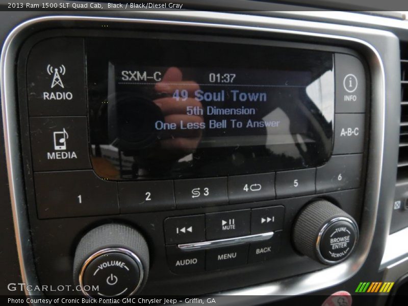 Controls of 2013 1500 SLT Quad Cab