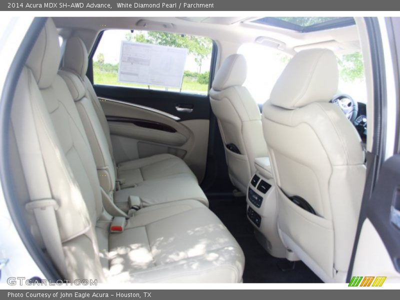 Rear Seat of 2014 MDX SH-AWD Advance