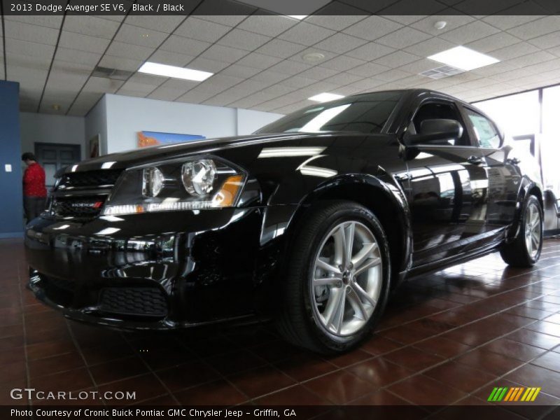 Black / Black 2013 Dodge Avenger SE V6