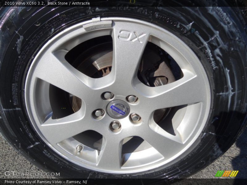 Black Stone / Anthracite 2010 Volvo XC60 3.2