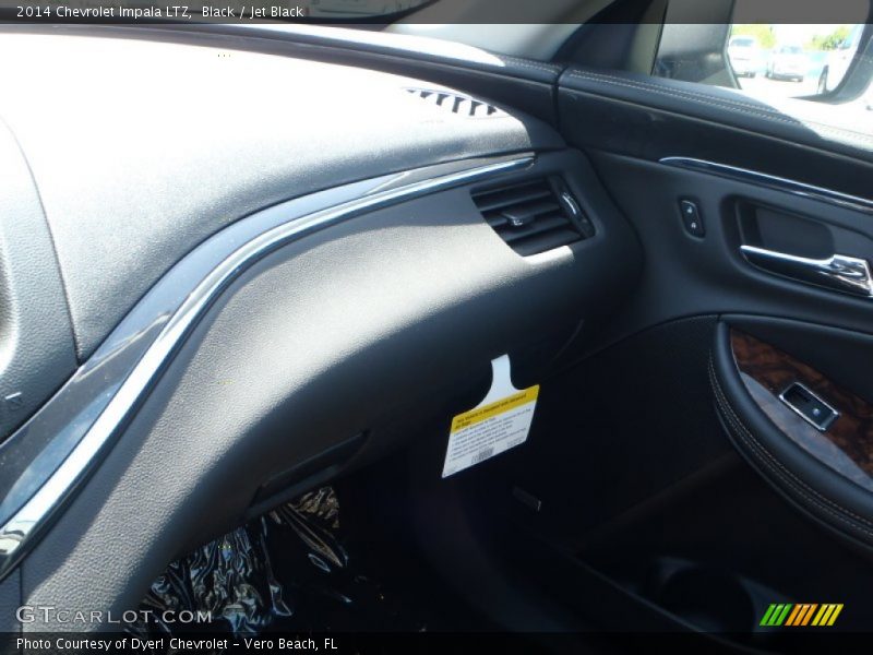 Black / Jet Black 2014 Chevrolet Impala LTZ