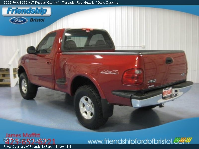 Toreador Red Metallic / Dark Graphite 2002 Ford F150 XLT Regular Cab 4x4