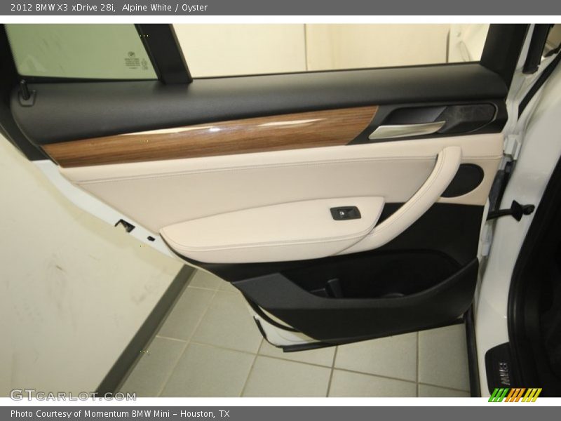 Alpine White / Oyster 2012 BMW X3 xDrive 28i