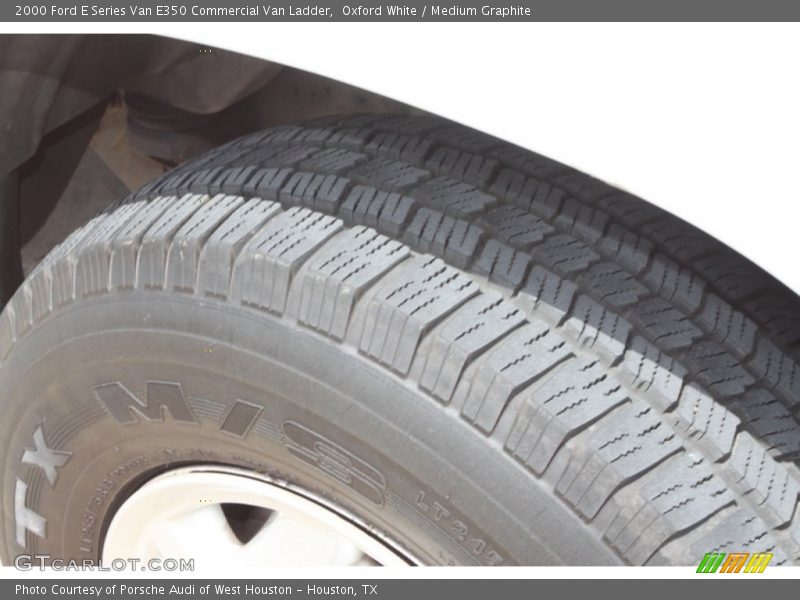 Oxford White / Medium Graphite 2000 Ford E Series Van E350 Commercial Van Ladder