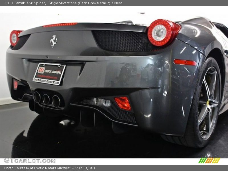 Grigio Silverstone (Dark Grey Metallic) / Nero 2013 Ferrari 458 Spider