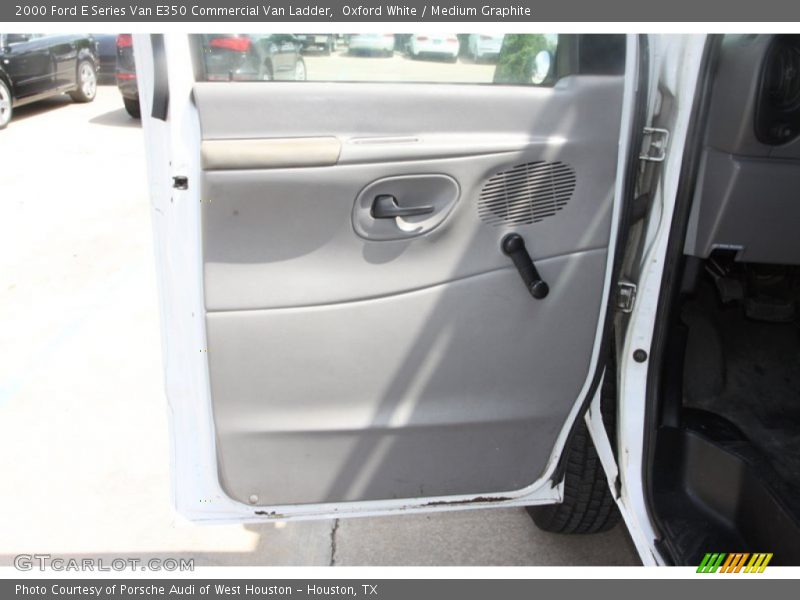 Oxford White / Medium Graphite 2000 Ford E Series Van E350 Commercial Van Ladder