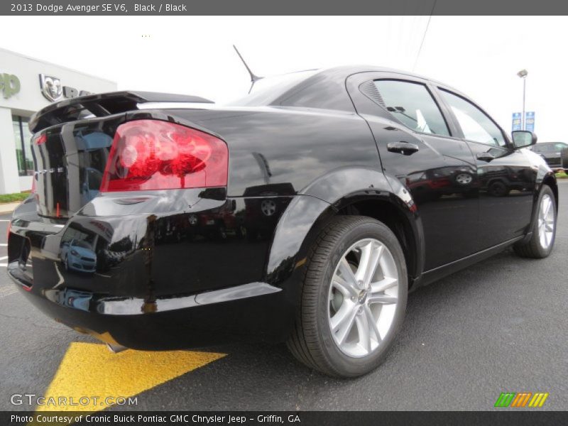 Black / Black 2013 Dodge Avenger SE V6