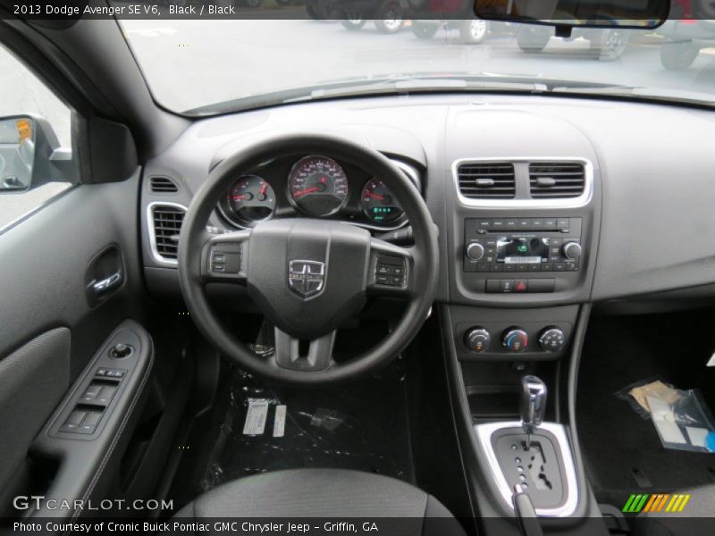 Black / Black 2013 Dodge Avenger SE V6