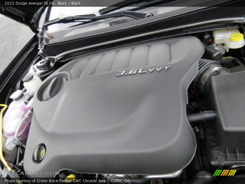 Black / Black 2013 Dodge Avenger SE V6