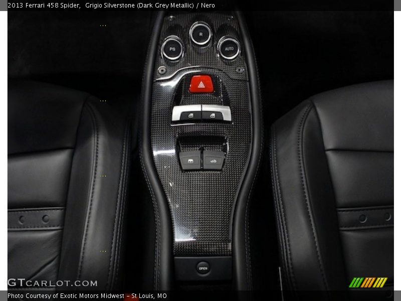  2013 458 Spider 7 Speed F1 Dual-Clutch Automatic Shifter