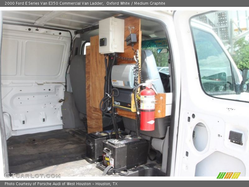 Oxford White / Medium Graphite 2000 Ford E Series Van E350 Commercial Van Ladder