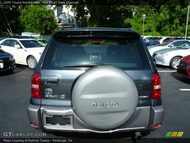 Flint Mica / Dark Charcoal 2005 Toyota RAV4 S 4WD