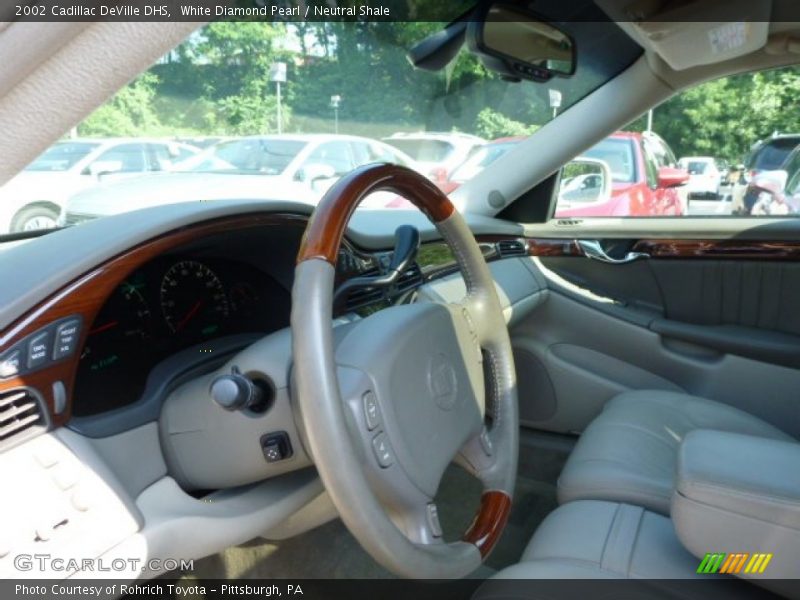 White Diamond Pearl / Neutral Shale 2002 Cadillac DeVille DHS