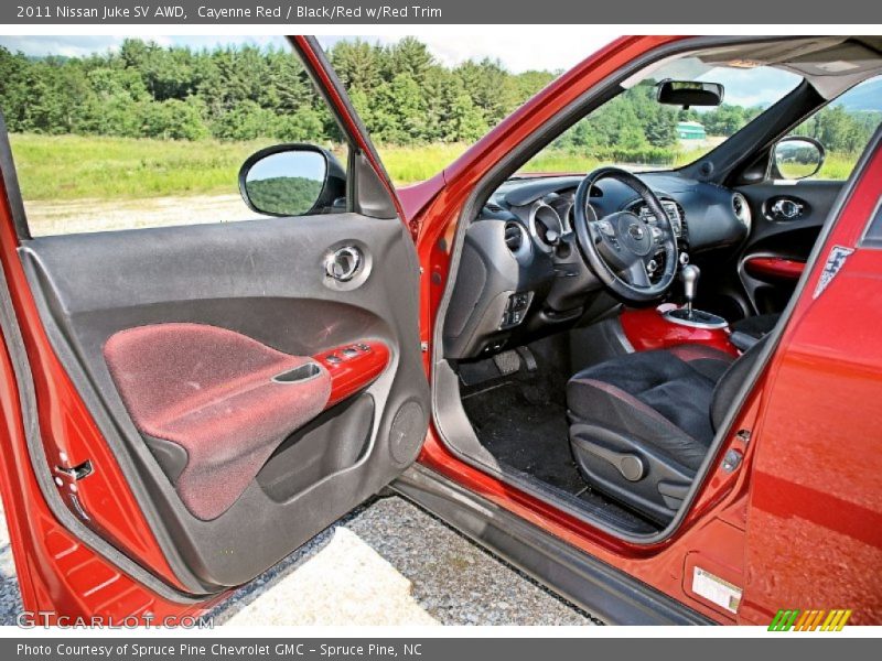 Cayenne Red / Black/Red w/Red Trim 2011 Nissan Juke SV AWD