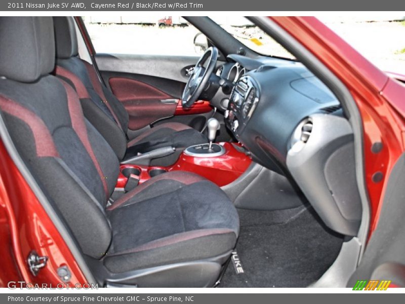 Cayenne Red / Black/Red w/Red Trim 2011 Nissan Juke SV AWD