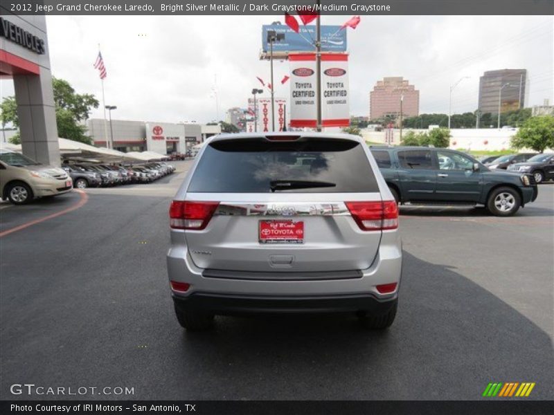 Bright Silver Metallic / Dark Graystone/Medium Graystone 2012 Jeep Grand Cherokee Laredo