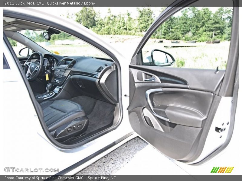 Quicksilver Metallic / Ebony 2011 Buick Regal CXL