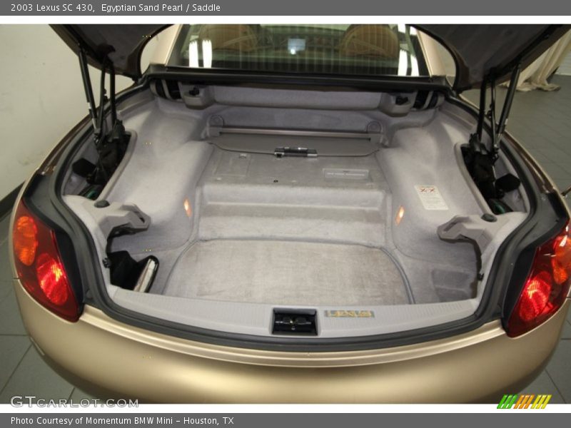  2003 SC 430 Trunk