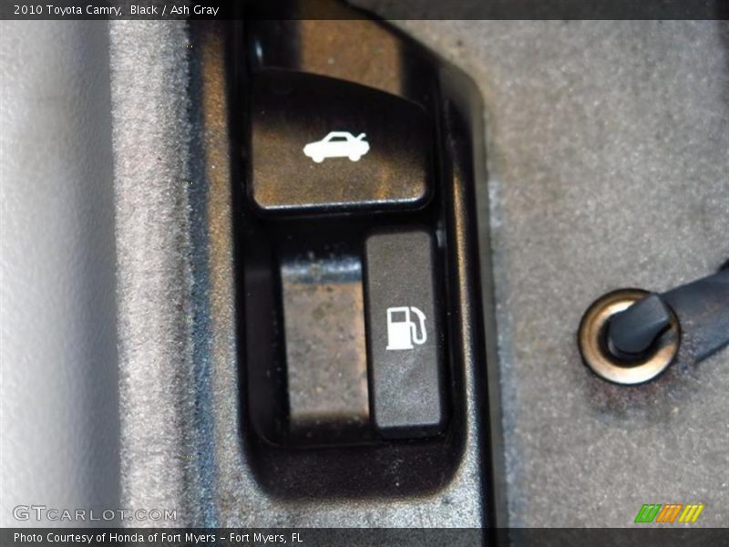 Black / Ash Gray 2010 Toyota Camry