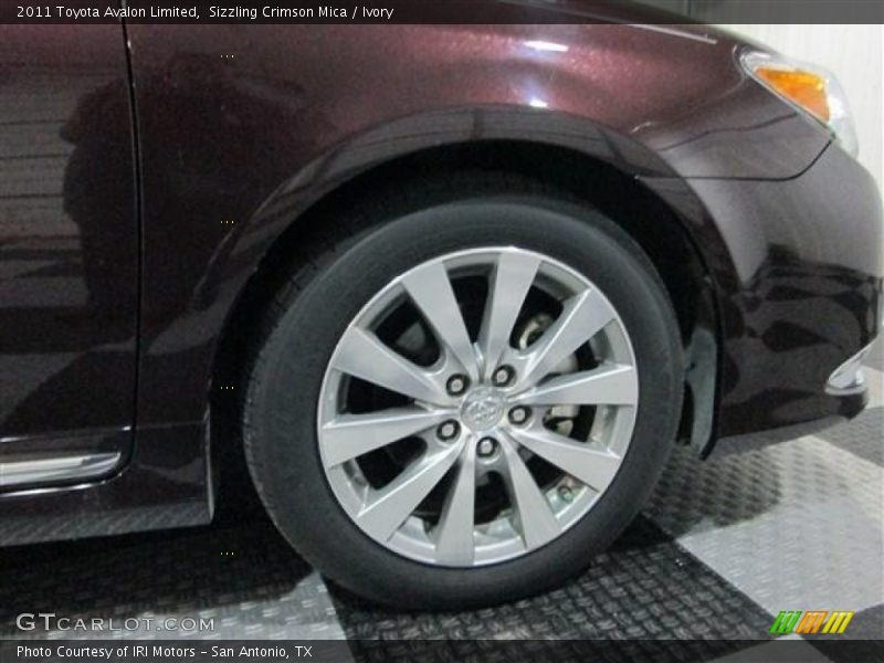 Sizzling Crimson Mica / Ivory 2011 Toyota Avalon Limited
