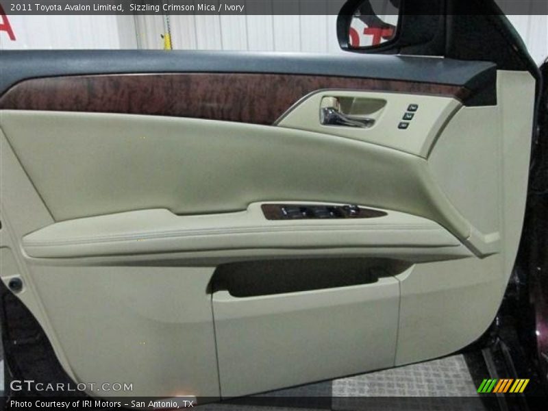 Sizzling Crimson Mica / Ivory 2011 Toyota Avalon Limited