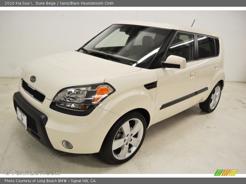 Dune Beige / Sand/Black Houndstooth Cloth 2010 Kia Soul !