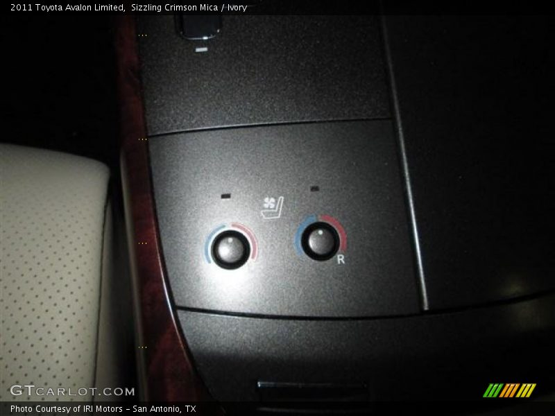 Sizzling Crimson Mica / Ivory 2011 Toyota Avalon Limited